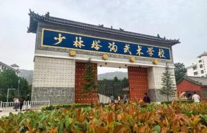 {廣東碧淶是直飲水機(jī),節(jié)能飲水機(jī),智能商務(wù)直飲水機(jī),商用直飲開(kāi)水機(jī),飲水機(jī)廠(chǎng)家}